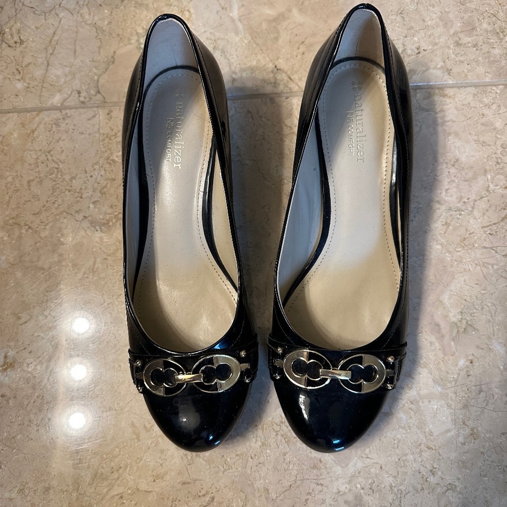 Naturalizer parkmore pump, 8.5 wide